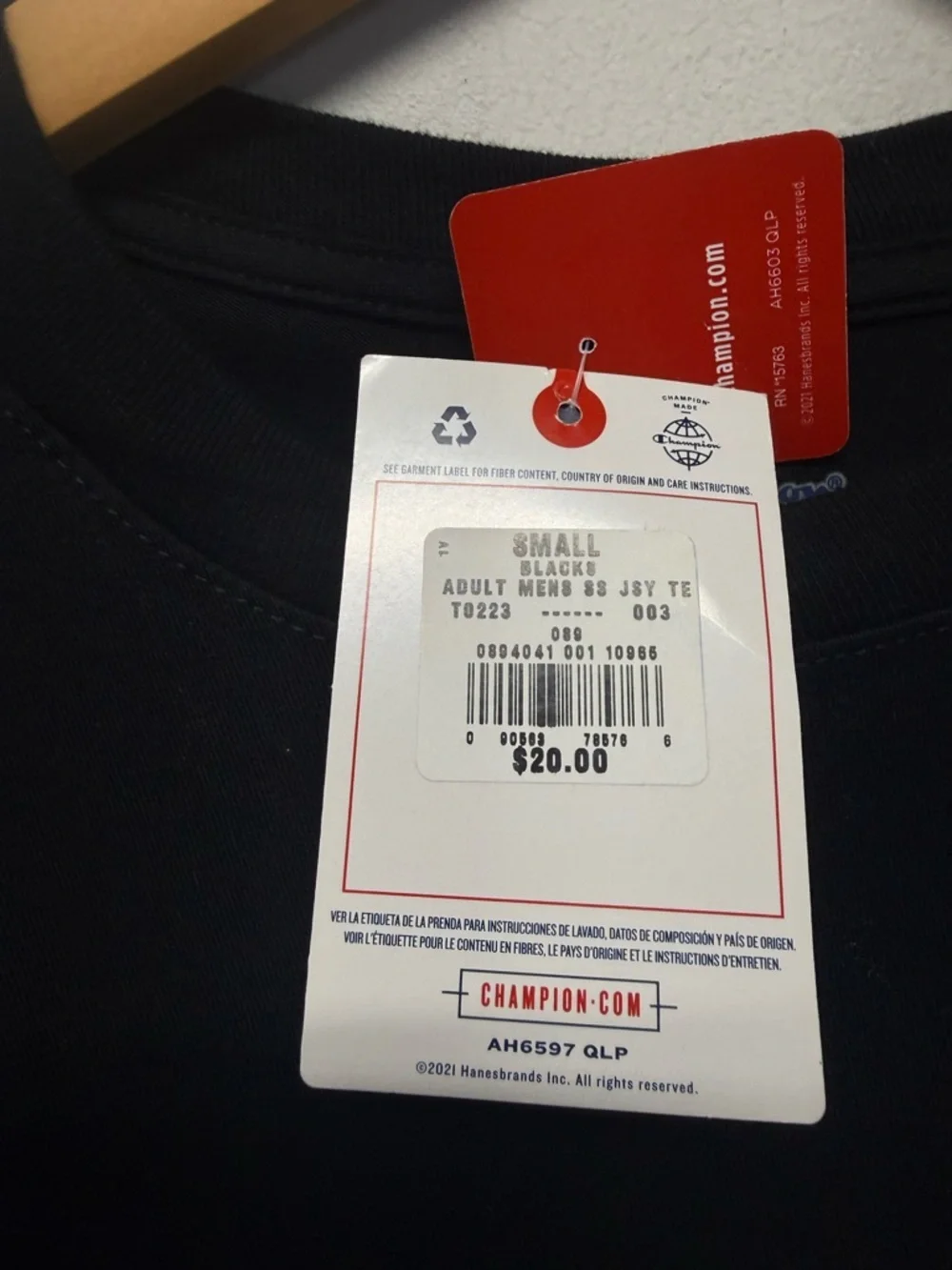 Champion Short Sleeve Crewneck Jersey Black Tee Men’s Small NWT - Picture 3 of 4